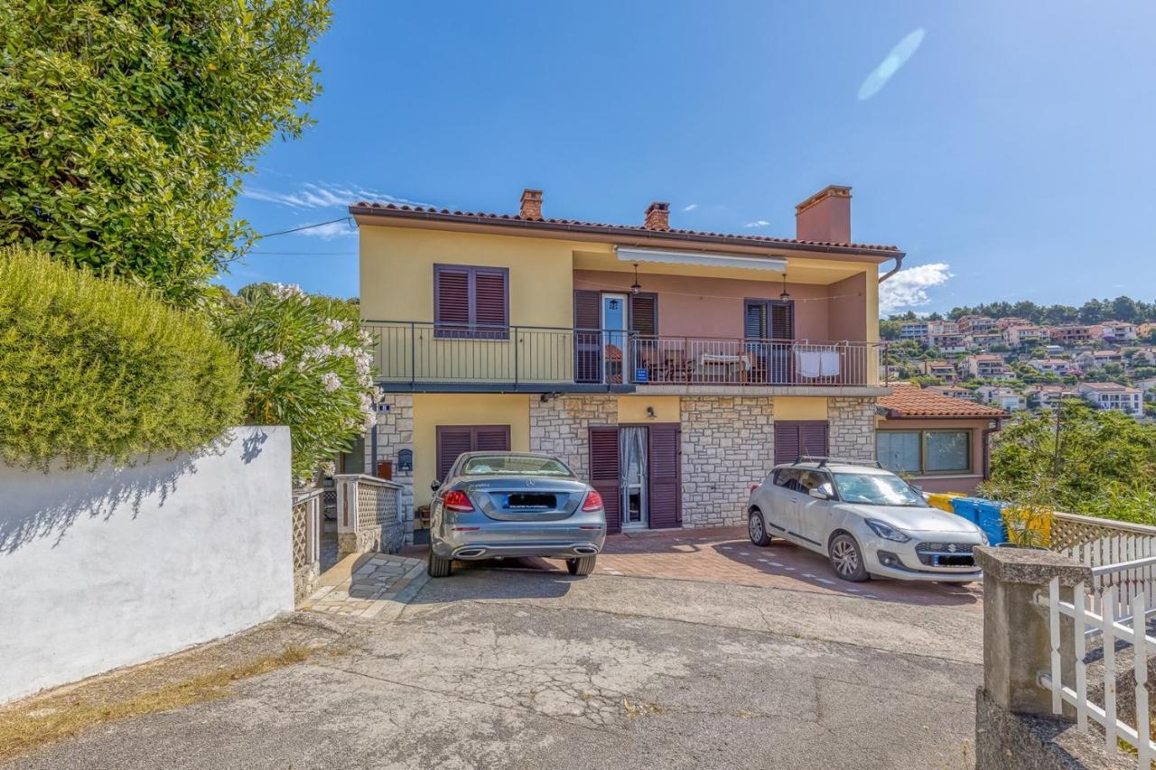Apartments Vivijana Rabac Exterior foto